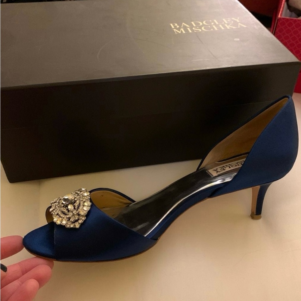 Badgley Mischka Petrina Navy Satin Heels